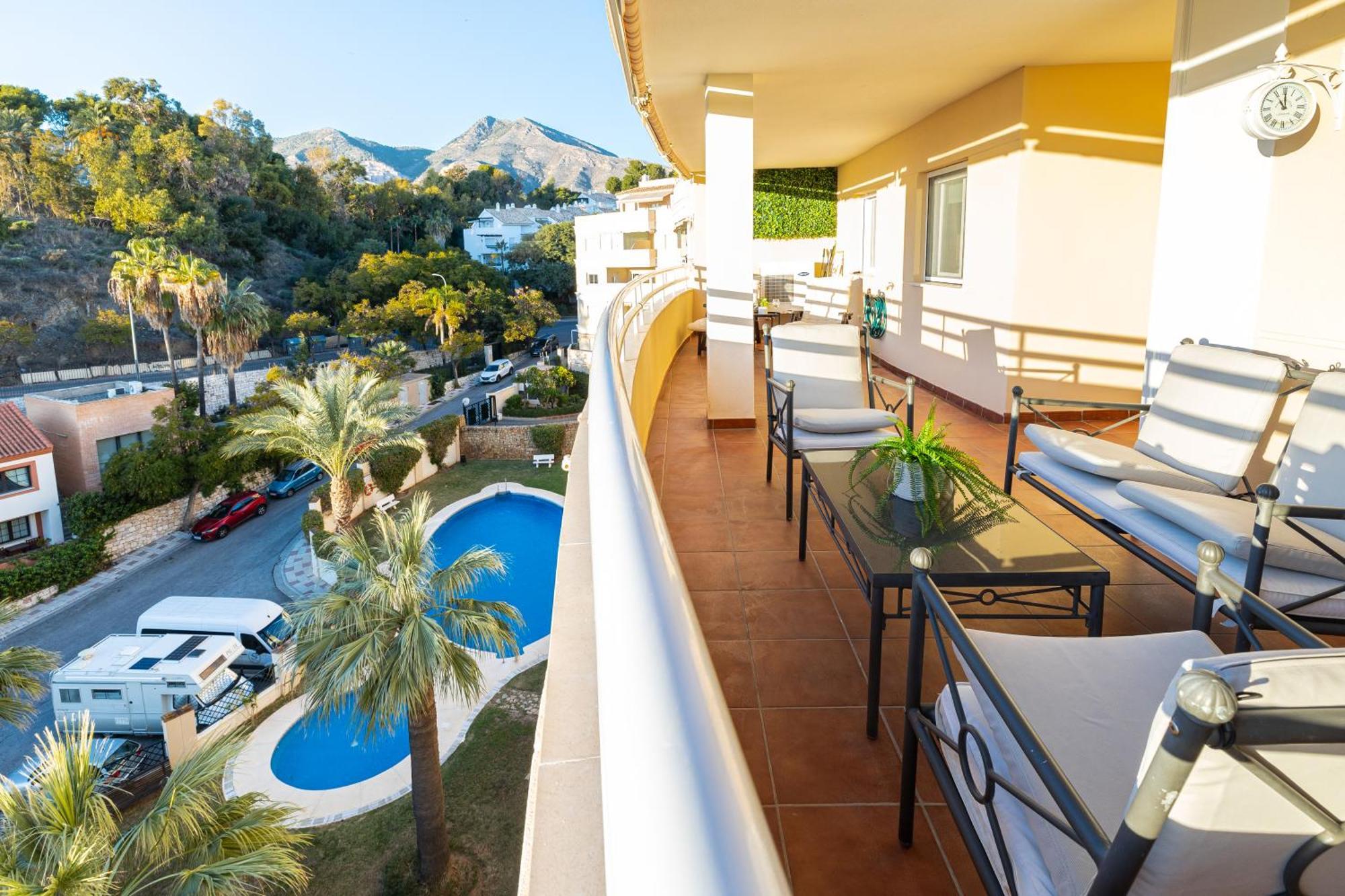 Holidays2Nueva Torrequebrada 2 Bedrooms And 2 Bathrooms, Terrace, Community Pool And Garage Benalmadena Exterior photo