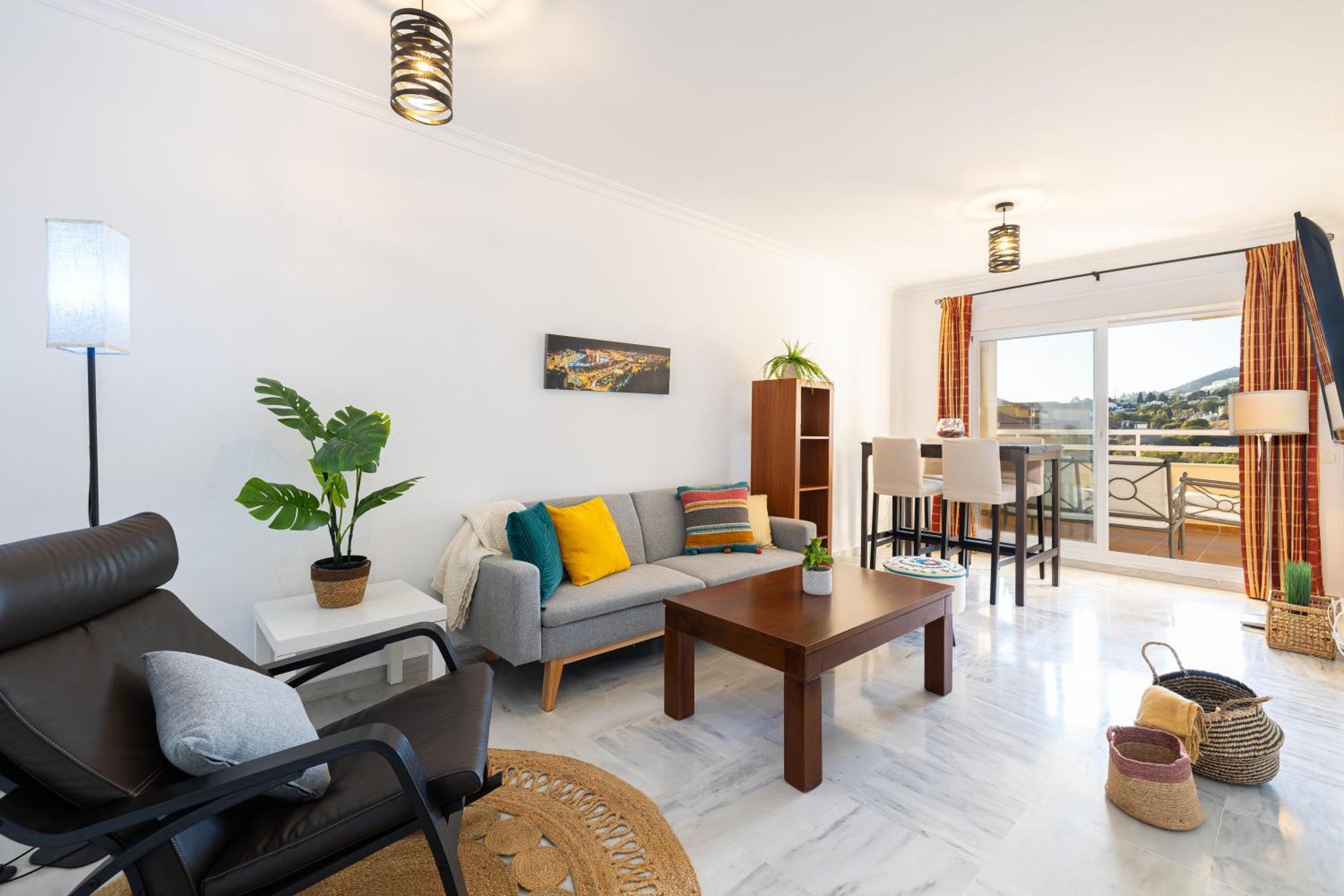 Holidays2Nueva Torrequebrada 2 Bedrooms And 2 Bathrooms, Terrace, Community Pool And Garage Benalmadena Exterior photo